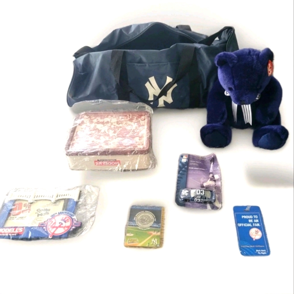New York Yankees 100 Anniversary Adidas Bag Ty Bear Frame Car Lunchbox Coin Tag